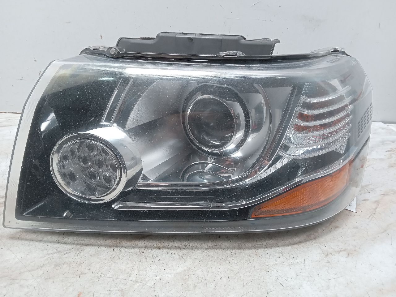 2014 LAND ROVER LR2 4cyl Gasoline Turbo 2.0 Left HEADLAMP ASSEMBLY - 330046