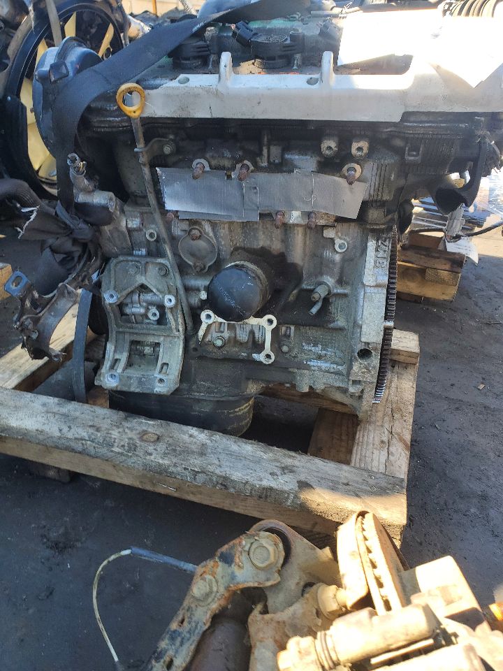 2006 TOYOTA SIENNA 6cyl Gasoline 3.3 ENGINE ASSEMBLY - 330127