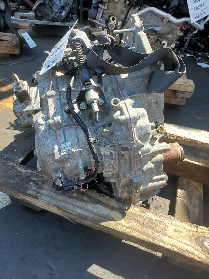 2016 NISSAN VERSA 4cyl Gasoline 1.6 DOHC Transmiss,Transaxle - 330183 — photo 3