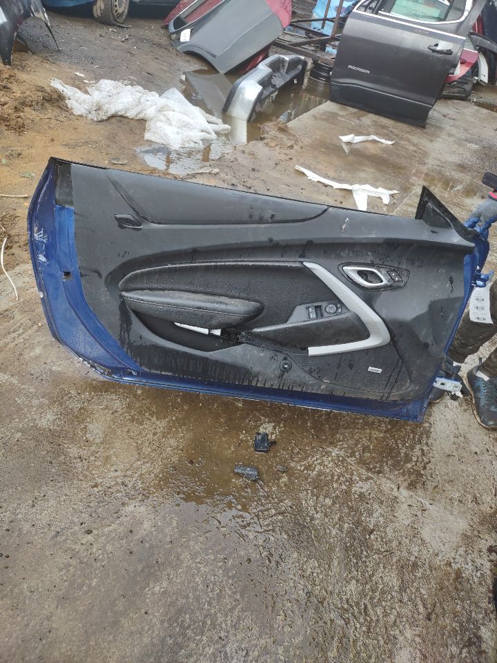 2023 CHEVROLET CAMARO 2.0L 4cyl Turbo Gasoline Left DOOR ASSEMBLY, FR - 330766