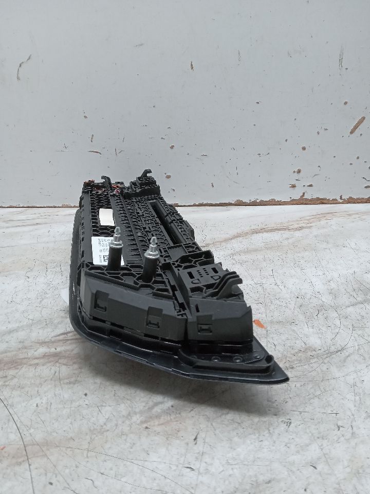2023 BMW M550i 4.4L 8cyl Turbo Gasoline Radio Audio - 331110 — photo 2