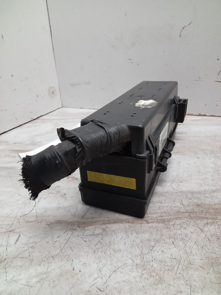 2005 JEEP LIBERTY Fuse Box, Engine - 331288 — photo 6