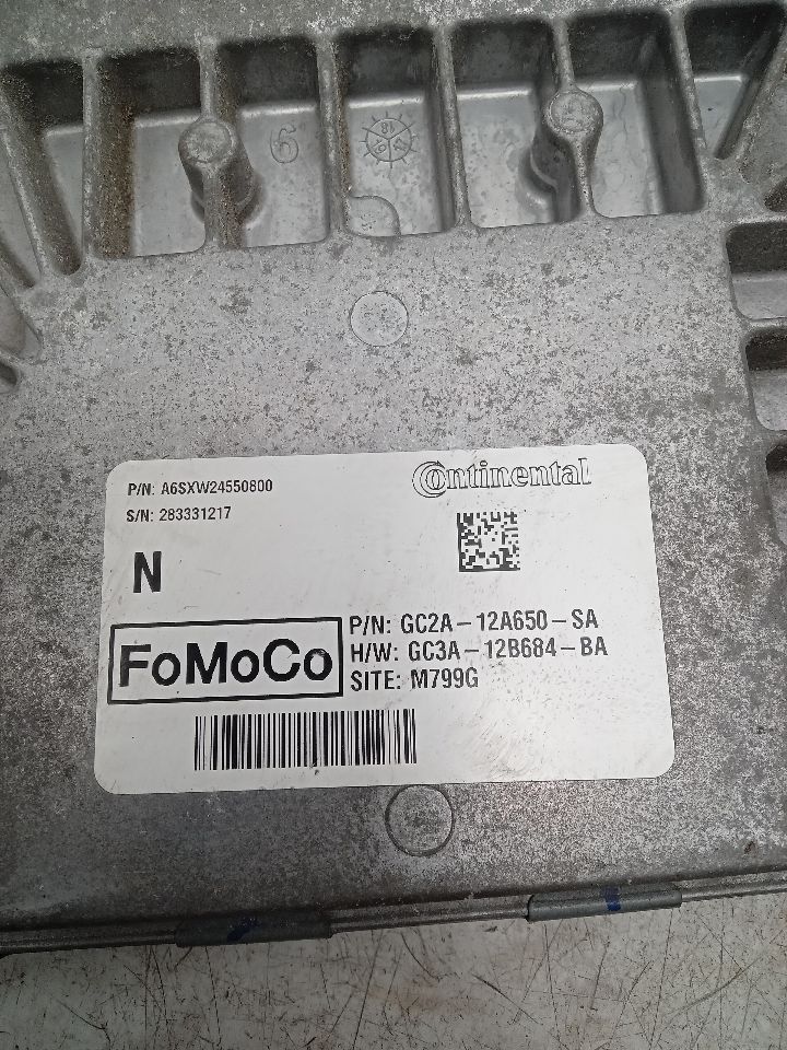 2018 FORD E350 VAN 6.8L 10cyl Gasoline Eng/Motor Cont Mod - 331294 — photo 4