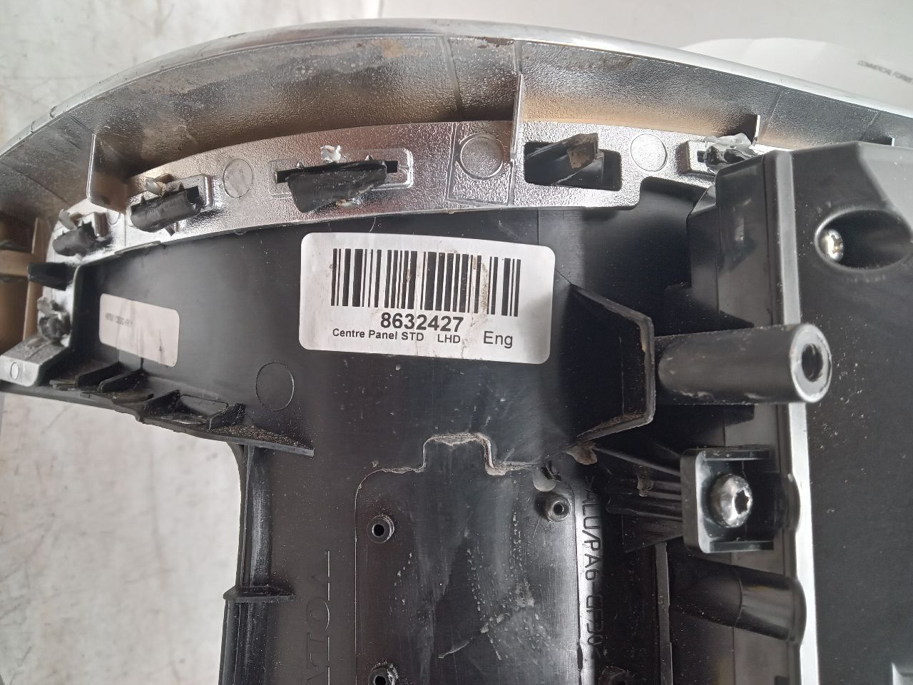 2015 VOLVO V60 4cyl Gasoline Turbo 2.0 TEMP CONTROL - 331592