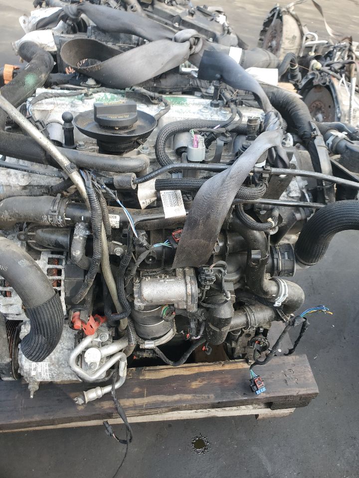 2020 JAGUAR E-PACE 2.0L 4cyl Turbo Gasoline ENGINE ASSEMBLY - 331633 — photo 3