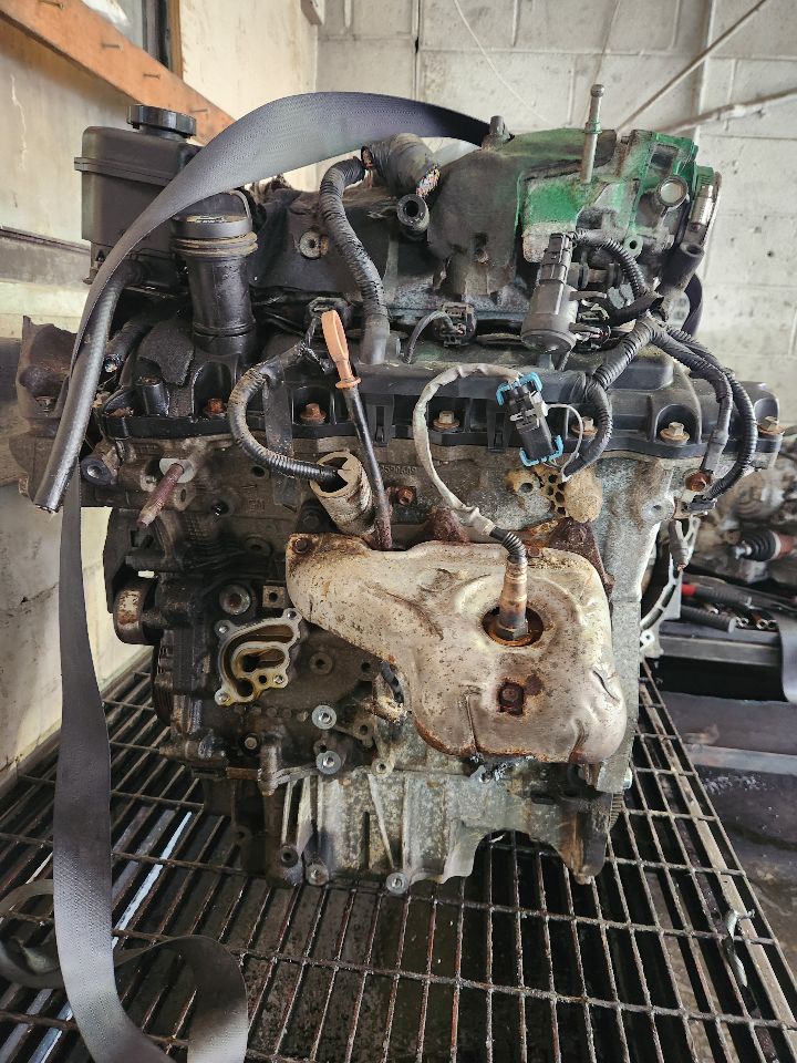 2011 BUICK ENCLAVE 6cyl Gasoline 3.6 ENGINE ASSEMBLY - 332312 — photo 2