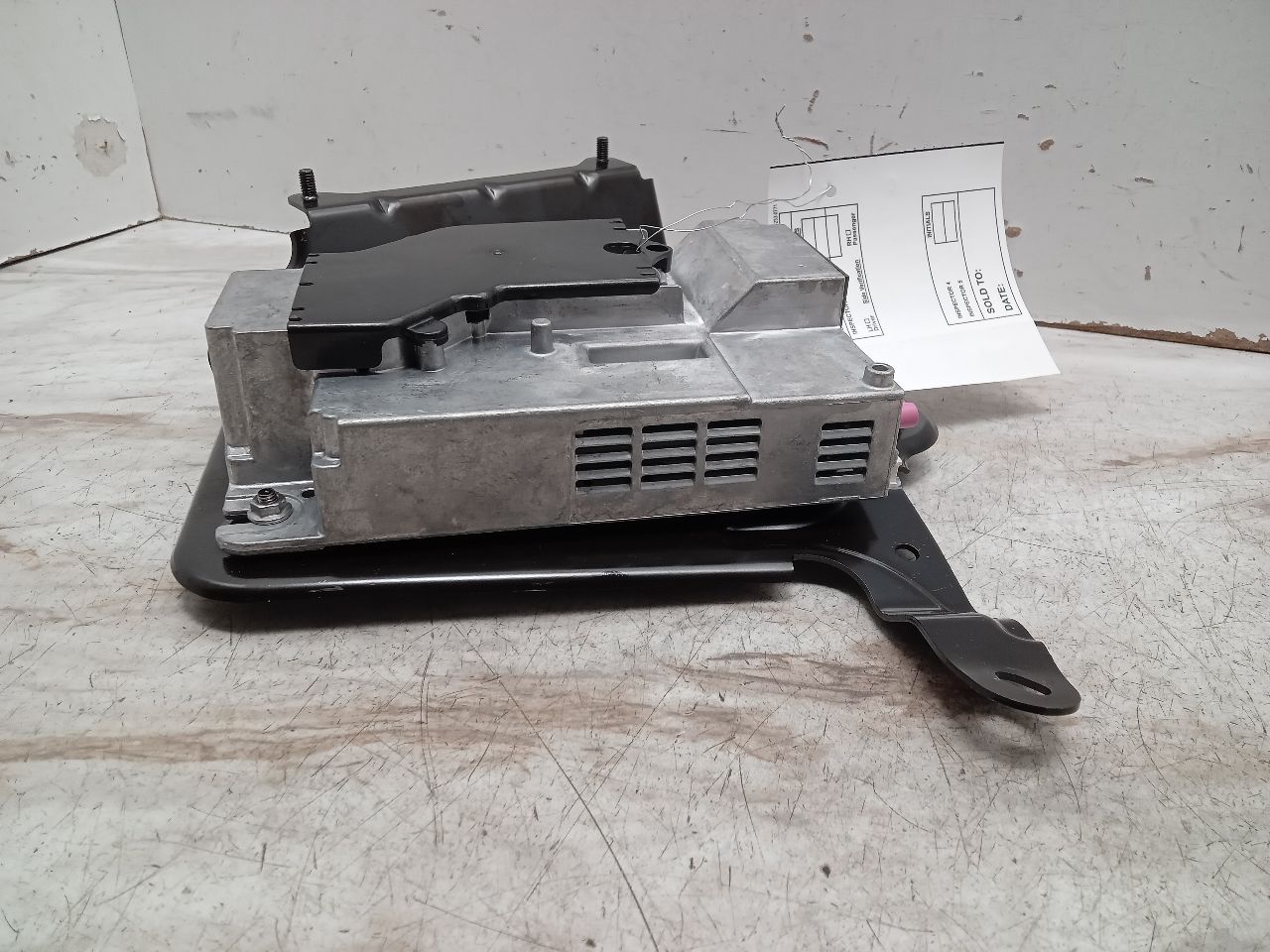 2023 BMW M550i 4.4L 8cyl Turbo Gasoline Radio Audio - 332497 — photo 2