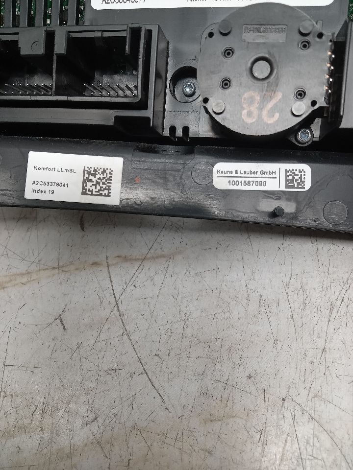 2012 AUDI A5 4cyl Gasoline Turbo 2.0 TEMP CONTROL - 333552