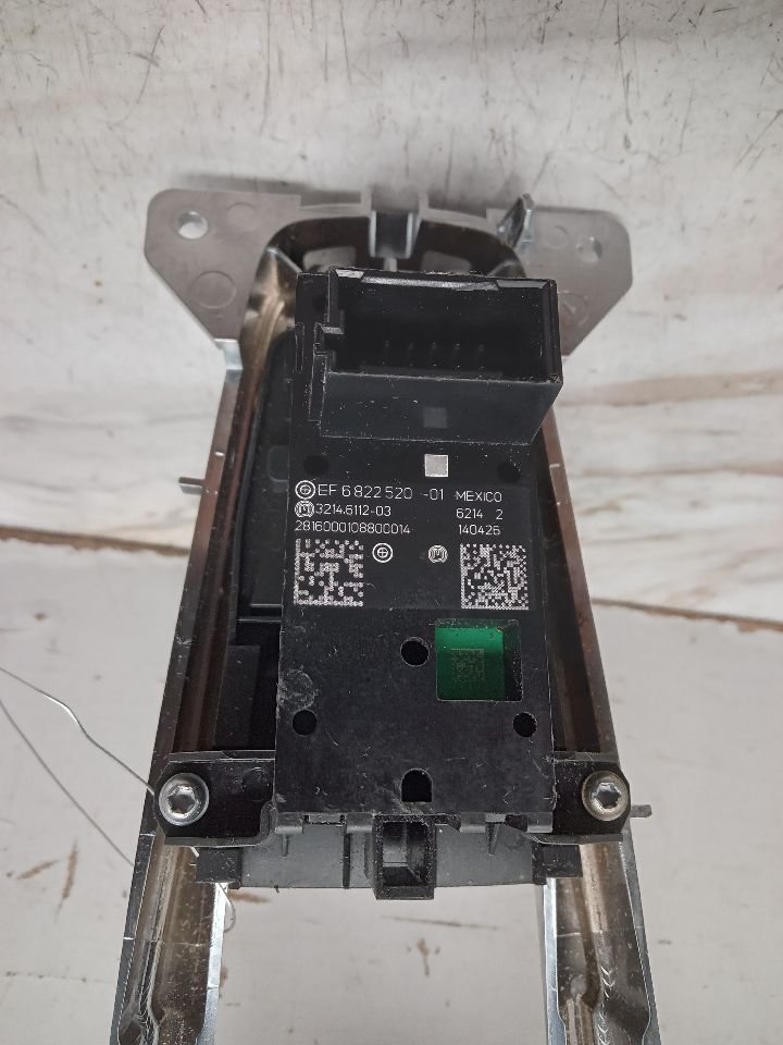 2016 BMW X5 6cyl Gasoline Turbo 3.0 Console, Front - 333564 — photo 1