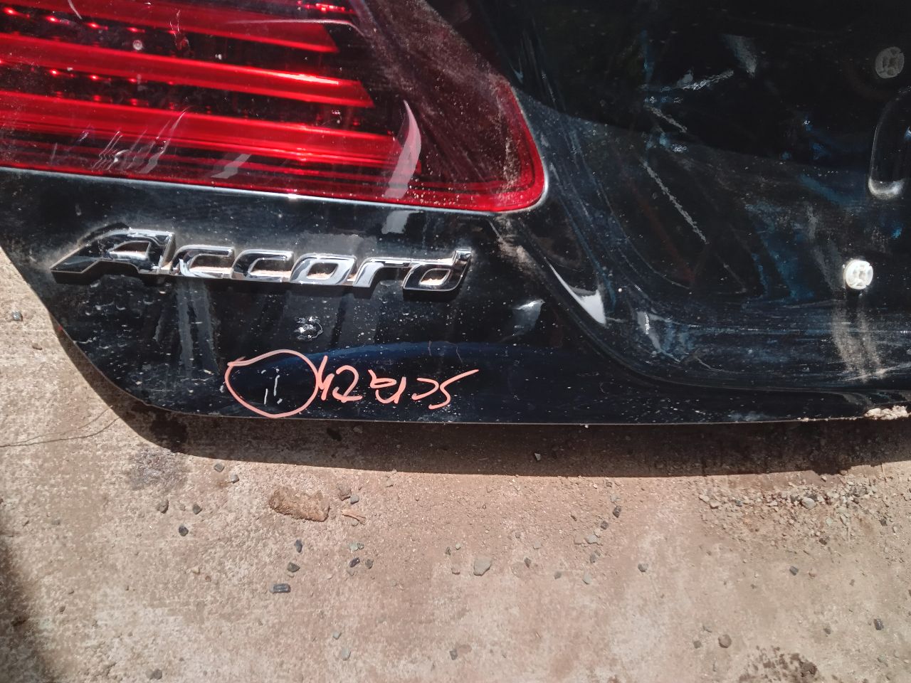 2017 HONDA ACCORD 6cyl Gasoline 3.5 Decklid  Tailgate - 334228 — photo 3
