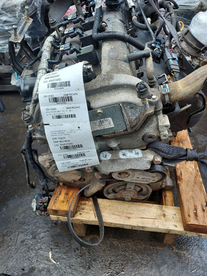 2012 GMC TERRAIN 4cyl Gasoline 2.4 ENGINE ASSEMBLY - 334649