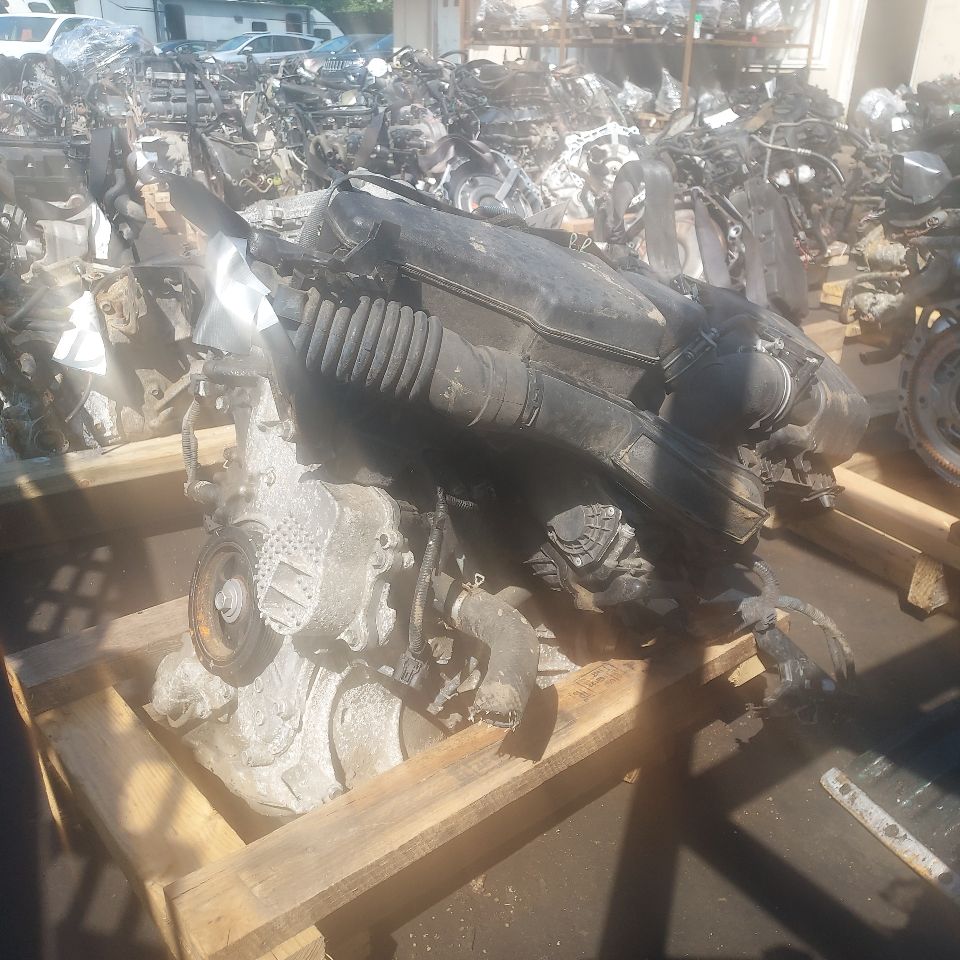 2013 LEXUS CT200H 4cyl Hybrid 1.8 ENGINE ASSEMBLY - 334937