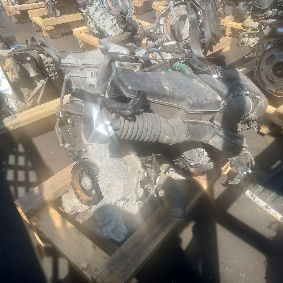 2013 LEXUS CT200H 4cyl Hybrid 1.8 ENGINE ASSEMBLY - 334937 — photo 6