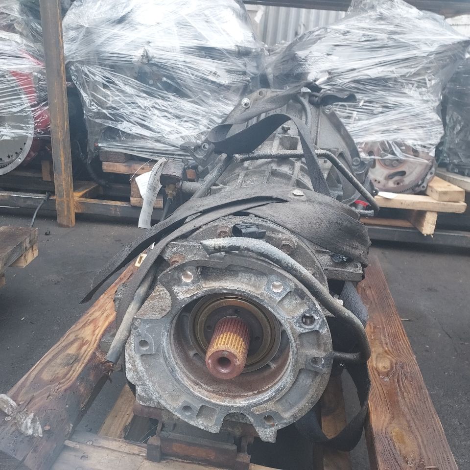 2004 FORD F250SD PICKUP 8cyl Diesel Turbo 6.0 Transmiss,Transaxle - 335496