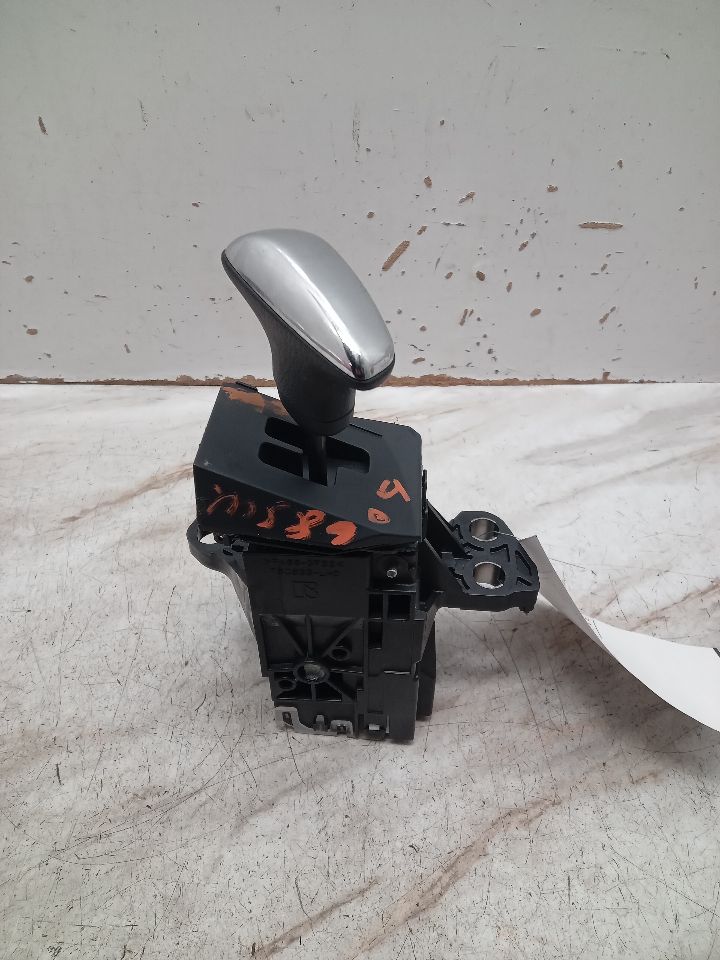 2013 LEXUS CT200H 4cyl Hybrid 1.8 Trans Shift Assy - 335519