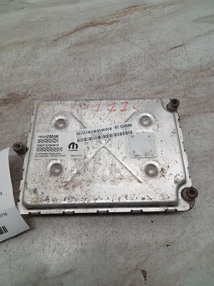 2019 DODGE CARAVAN 3.6L 6cyl VVT Eng/Motor Cont Mod - 335554 — photo 2