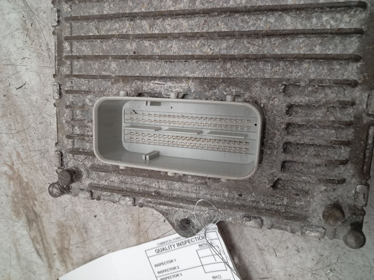 2019 DODGE CARAVAN 3.6L 6cyl VVT Eng/Motor Cont Mod - 335554 — photo 4