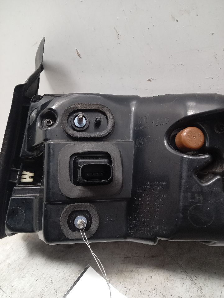 2015 DODGE CHARGER Left TAIL LAMP - 335993 — photo 4