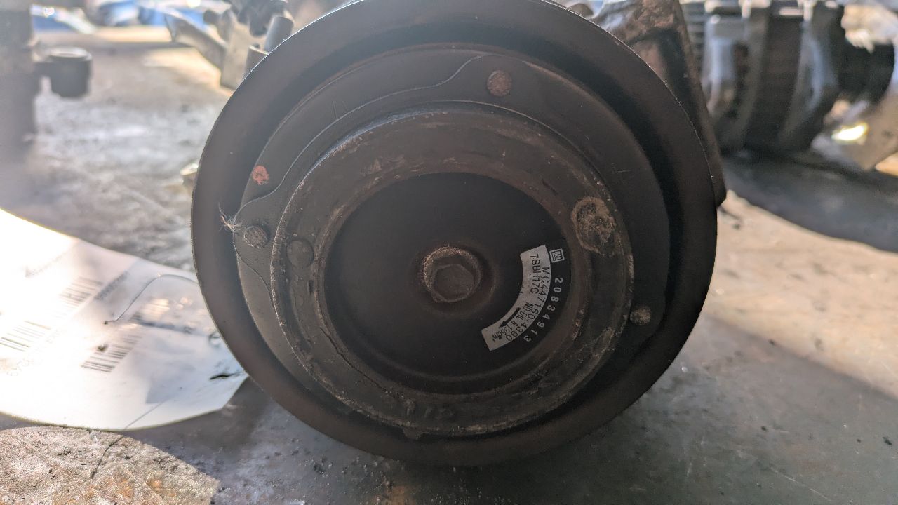 2011 JEEP LIBERTY 6cyl Gasoline 3.7 AC COMPRESSOR - 337585 — photo 7