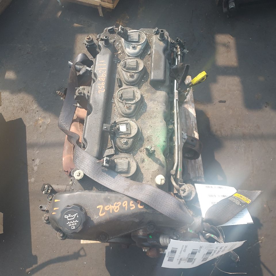 2004 CHEVROLET COLORADO 5cyl Gasoline 3.5 ENGINE ASSEMBLY - 337816 — photo 2