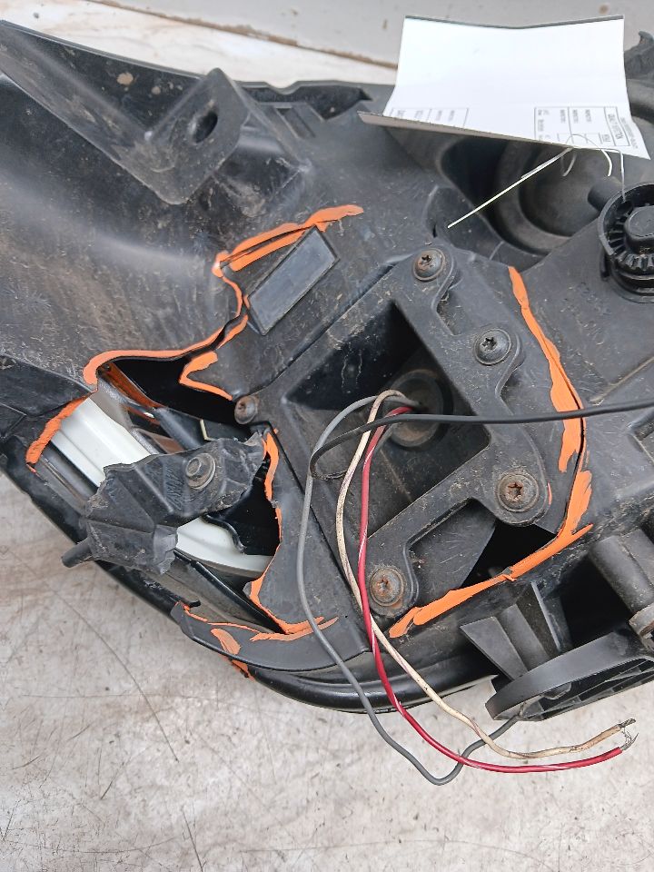 2017 FORD EXPLORER 6cyl Gasoline 3.7 Left HEADLAMP ASSEMBLY - 338330 — photo 3