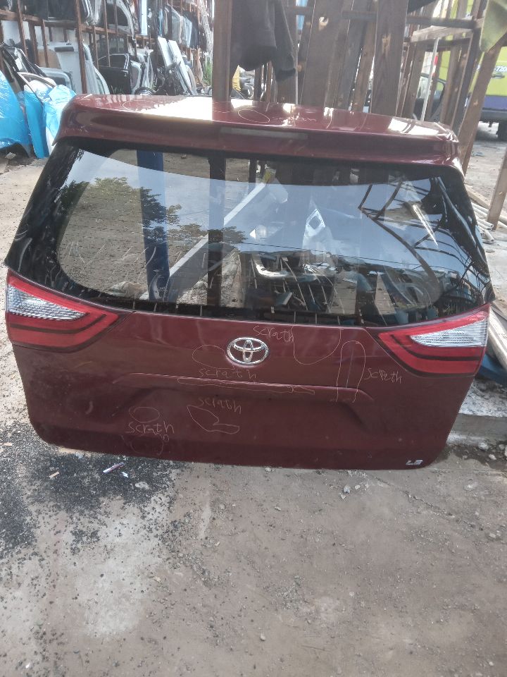 2015 TOYOTA SIENNA 6cyl Gasoline 3.5 Decklid  Tailgate - 338554