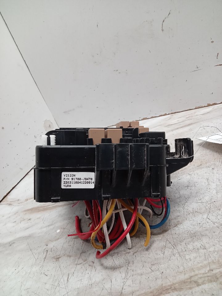 2022 HYUNDAI KONA 1.6L 4cyl Turbo Gasoline Fuse Box, Engine - 339422 — photo 4