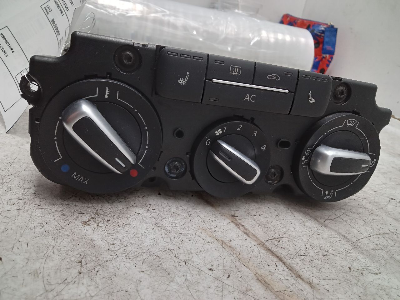 2011 VOLKSWAGEN JETTA 5cyl Gasoline 2.5 TEMP CONTROL - 339438 — photo 6