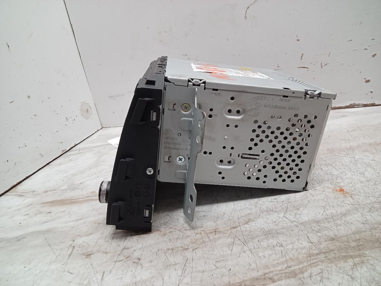 2016 KIA SEDONA 6cyl Gasoline 3.3 Radio Audio - 339592 — photo 4