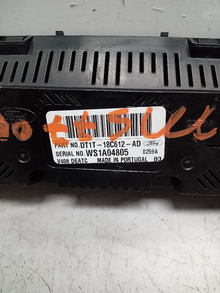 2015 FORD TRANSIT CONNECT 2.5L 4cyl Gasoline TEMP CONTROL - 339613 — photo 4