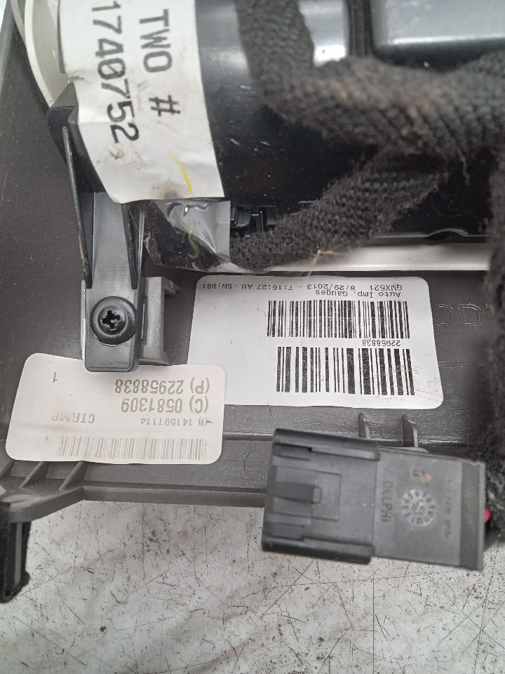 2014 CHEVROLET CAMARO 6cyl Gasoline 3.6 Console, Front - 339722 — photo 8