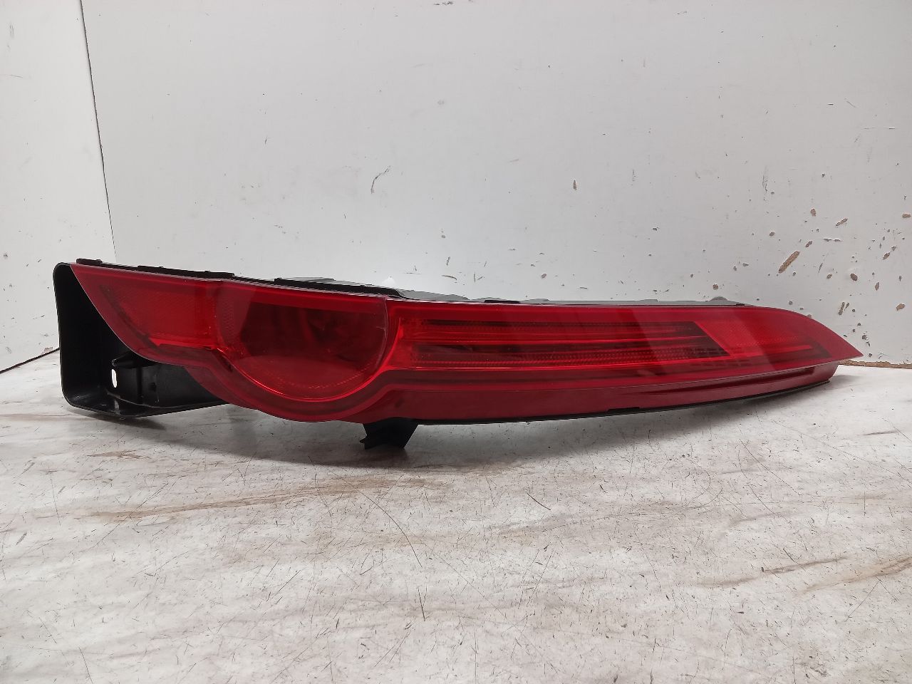 2017 JAGUAR F TYPE 8 cyl Supercharged 5.0 Right TAIL LAMP - 339752
