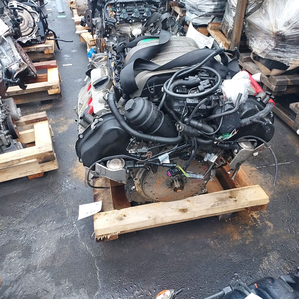 2010 AUDI Q5 6cyl Gasoline 3.2 ENGINE ASSEMBLY - 339932 — photo 3