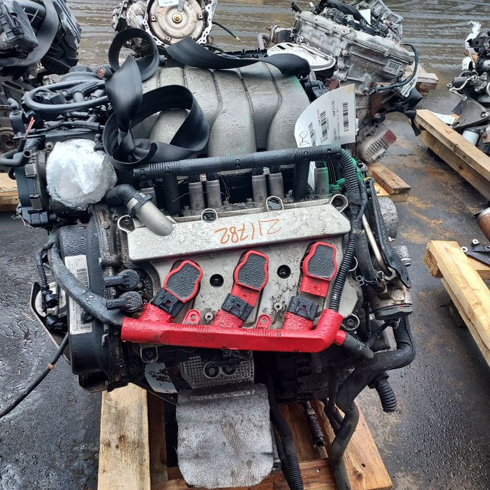 2010 AUDI Q5 6cyl Gasoline 3.2 ENGINE ASSEMBLY - 339932 — photo 5