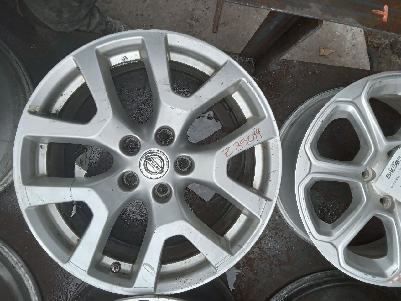2012 NISSAN ROGUE 4cyl Gasoline 2.5 DOHC WHEEL - 340122