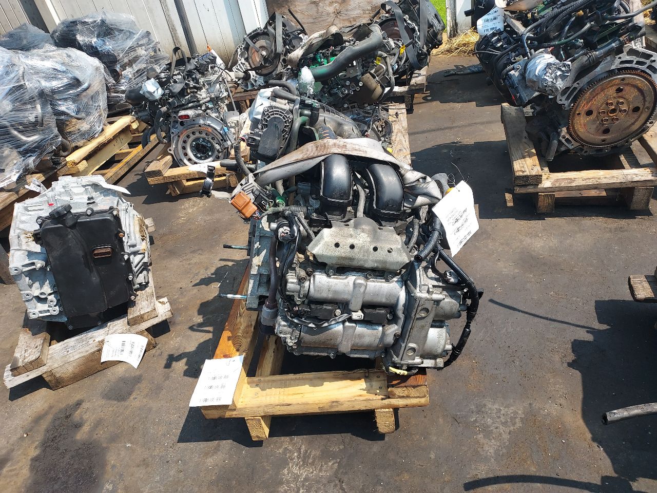 2013 SUBARU FORESTER 4cyl Gasoline 2.5 DOHC ENGINE ASSEMBLY - 340140