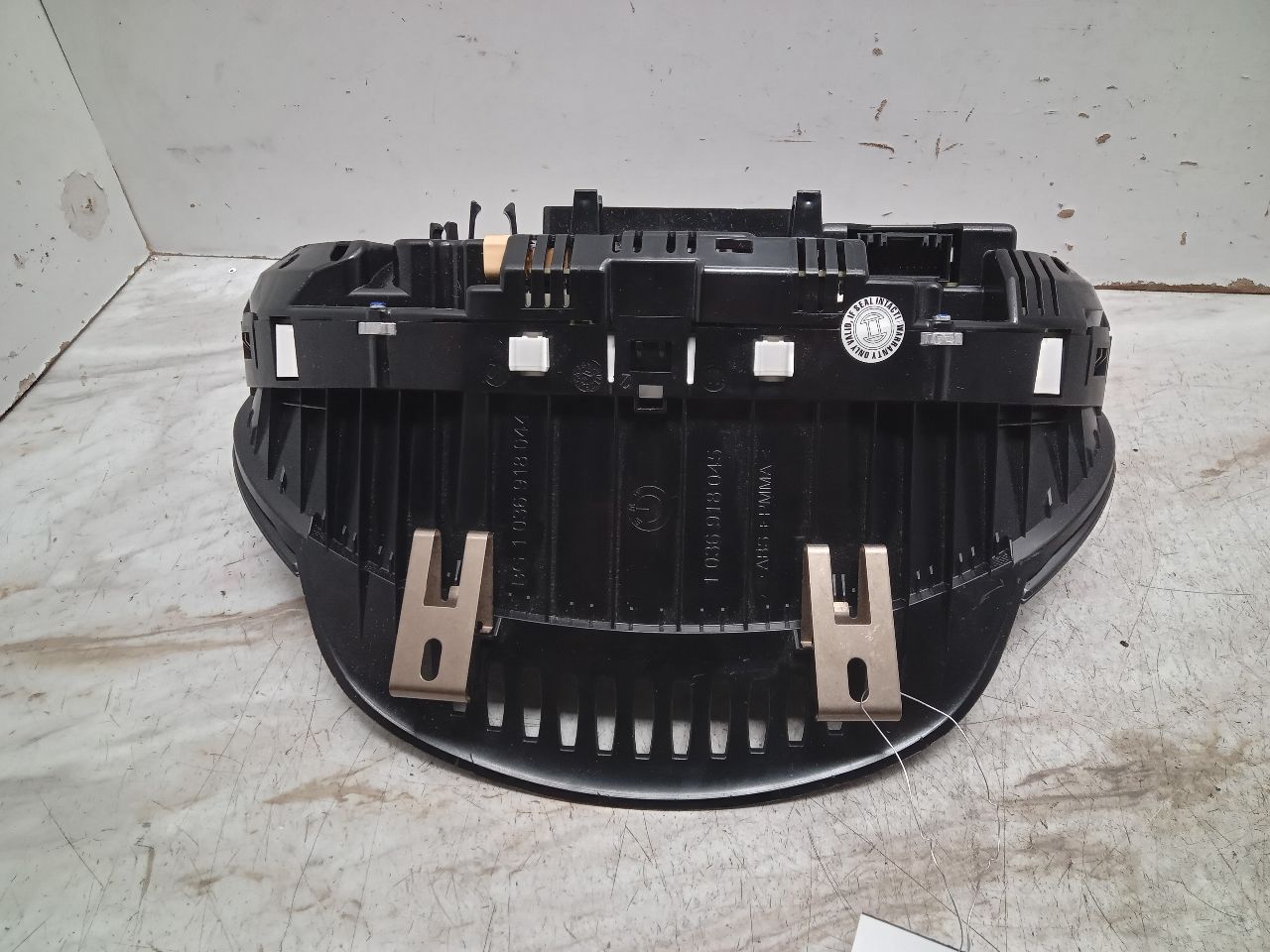 2015 BMW 740i Speedo Head/Cluster - 340881 — photo 2