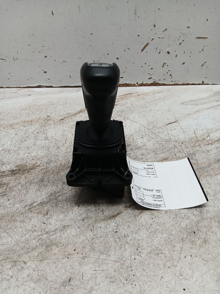 2020 JAGUAR E-PACE 2.0L 4cyl Turbo Gasoline Trans Shift Assy - 341204 — photo 2