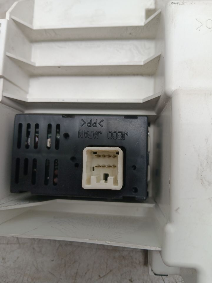 2005 TOYOTA AVALON Info-GPS-TV Screen - 341579 — photo 4