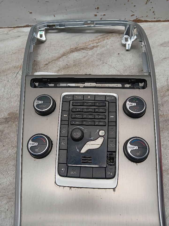 2012 VOLVO 60 SERIES 6cyl Gasoline Turbo 3.0 Radio Audio - 341584 — photo 2