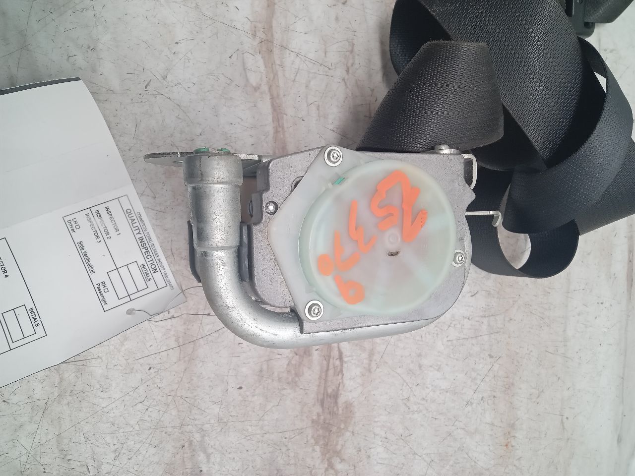 2010 NISSAN MAXIMA 6cyl Gasoline 3.5 Seat Belt, Front - 342013 — photo 7