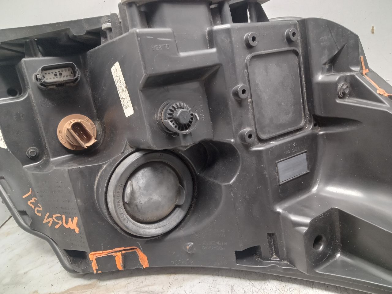 2016 FORD EXPLORER 6cyl Gasoline 3.5 Left HEADLAMP ASSEMBLY - 342100 — photo 7