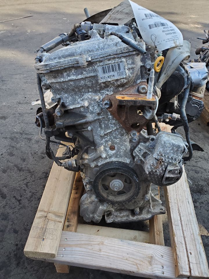 2011 TOYOTA PRIUS 4cyl Hybrid 1.8 ENGINE ASSEMBLY - 342652
