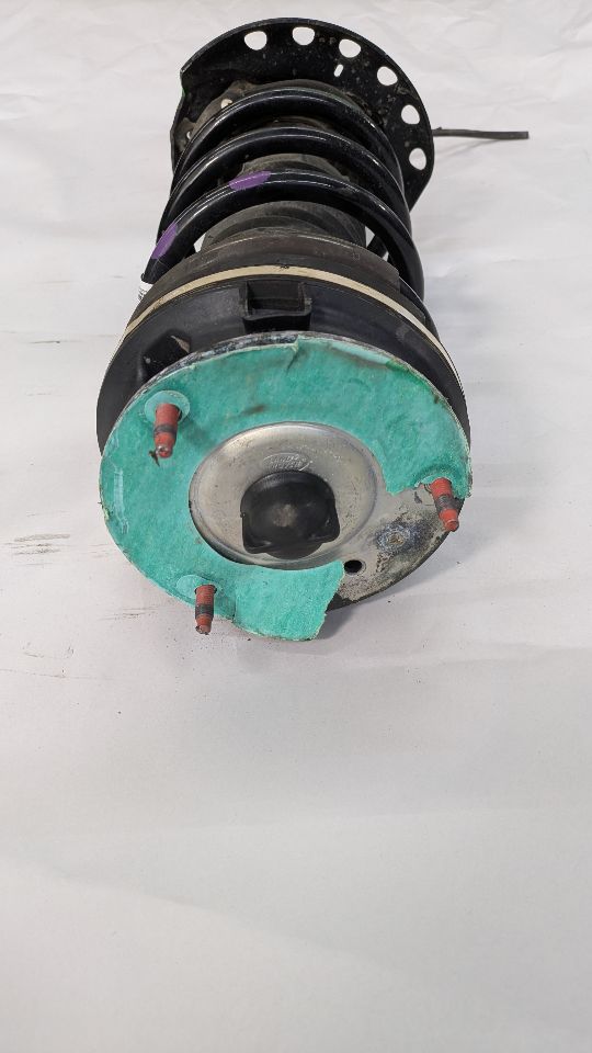 2016 LAND ROVER EVOQUE 4cyl Gasoline Turbo 2.0 Left STRUT - 342910 — photo 2