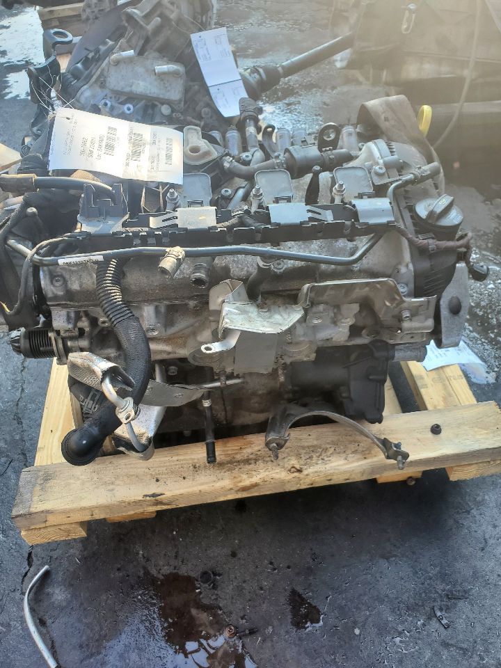 2017 AUDI A3 2.0L 4cyl Turbo Gasoline ENGINE ASSEMBLY - 342968 — photo 4