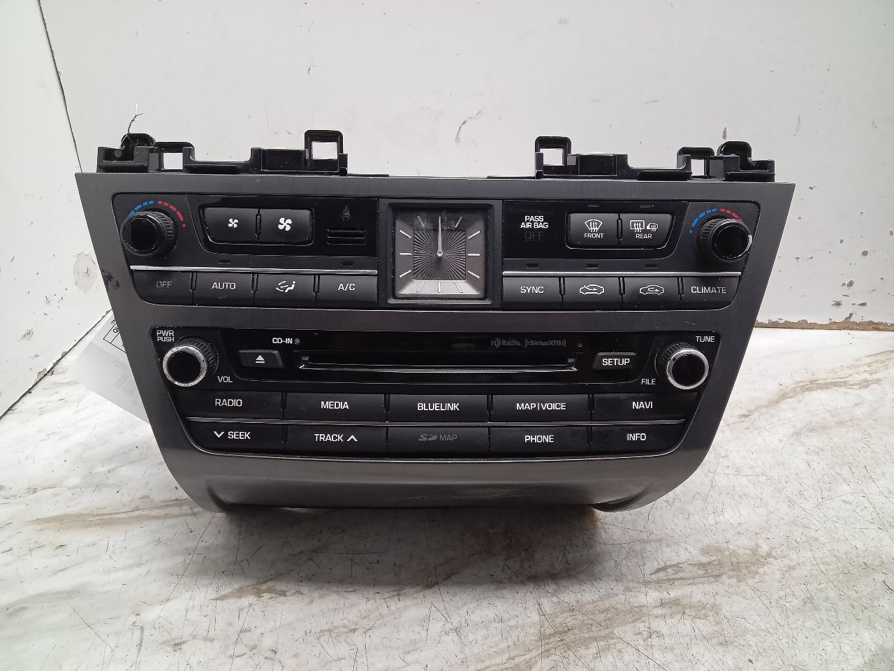 2016 HYUNDAI GENESIS 6cyl Gasoline 3.8 Radio Audio - 343738