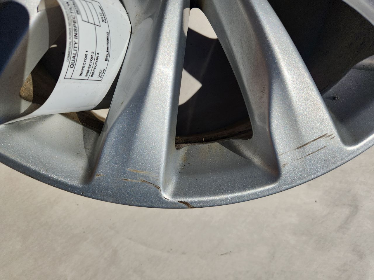 2017 CHRYSLER PACIFICA 6cyl Gasoline 3.6 WHEEL - 343908 — photo 4