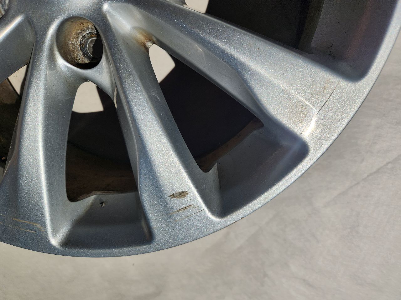 2017 CHRYSLER PACIFICA 6cyl Gasoline 3.6 WHEEL - 343908 — photo 5
