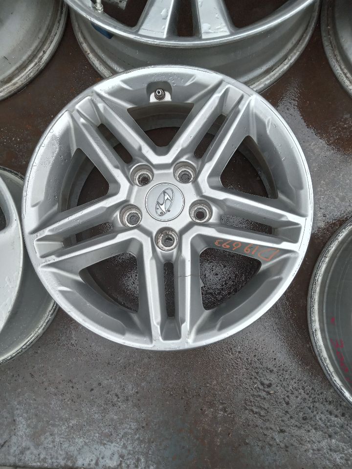 2022 HYUNDAI KONA 2.0L 4cyl Gasoline VVT WHEEL - 343938
