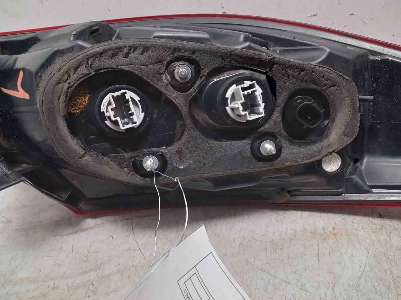2014 MAZDA CX-5 4cyl Gasoline 2.5 DOHC Right TAIL LAMP - 344095 — photo 5